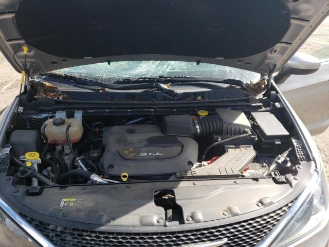 Photo 12 from auction – 2017 CHRYSLER PACIFICA L with VIN 2C4RC1CG9HR657491