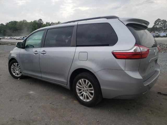 Photo 2 from auction – 2017 TOYOTA SIENNA XLE with VIN 5TDYZ3DC0HS783392