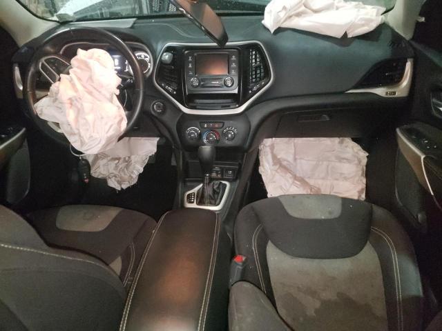 Photo 8 from auction – 2018 JEEP CHEROKEE L with VIN 1C4PJLCB8JD527952