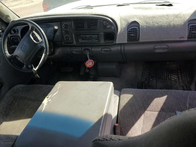 Photo 8 from auction – 2001 DODGE RAM 2500 with VIN 3B7KF236X1G810090