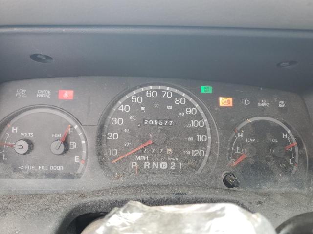 Photo 9 from auction – 2000 FORD CROWN VICT with VIN 2FAFP73W1YX155173