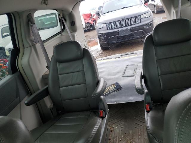 Photo 10 from auction – 2010 CHRYSLER TWN & CTRY with VIN 2A4RR5D15AR397686