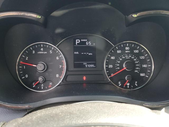 Photo 9 from auction – 2018 KIA FORTE LX with VIN 3KPFK4A70JE217208