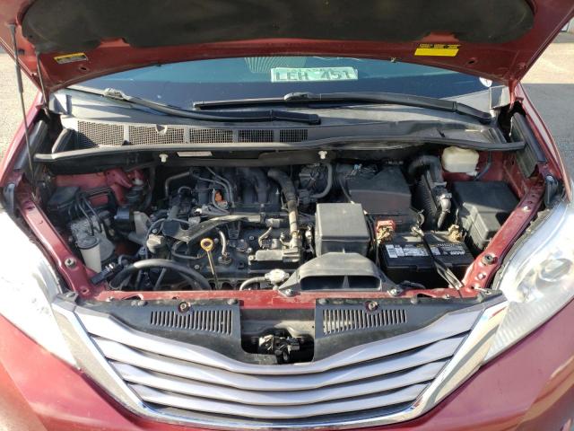 Photo 12 from auction – 2017 TOYOTA SIENNA XLE with VIN 5TDYZ3DC0HS808744