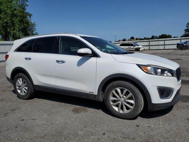 Photo 4 from auction – 2016 KIA SORENTO LX with VIN 5XYPGDA33GG147217