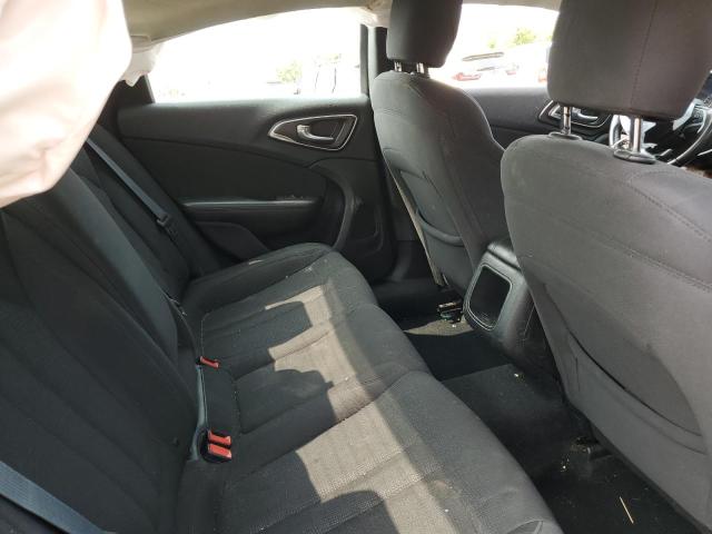 Photo 10 from auction – 2015 CHRYSLER 200 LIMITE with VIN 1C3CCCAB0FN659122