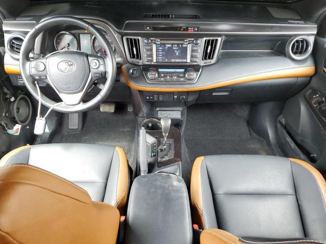 Photo 8 from auction – 2017 TOYOTA RAV4 SE with VIN JTMJFREV1HD221526