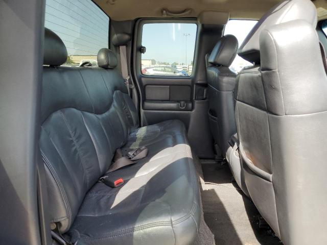 Photo 10 from auction – 2002 CHEVROLET SILVERADO with VIN 2GCEC19TX21241880