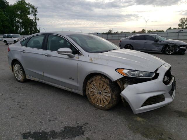 Photo 4 from auction – 2016 FORD FUSION SE with VIN 3FA6P0PU7GR316123