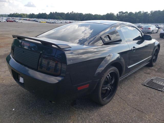 Photo 3 from auction – 2005 FORD MUSTANG with VIN 1ZVFT80N055148362
