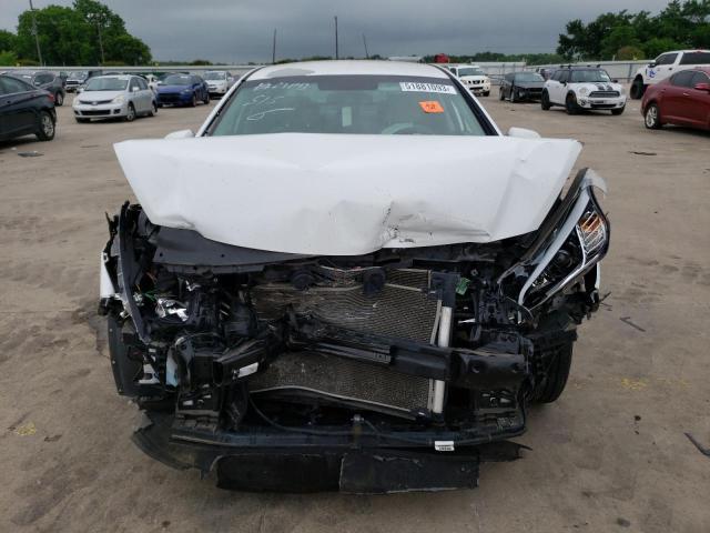 Photo 5 from auction – 2017 HYUNDAI SONATA SE with VIN 5NPE24AF6HH594103