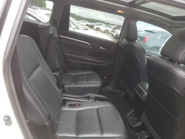 صورة رقم 11 من المزاد - 2015 TOYOTA HIGHLANDER مع VIN 5TDDKRFH1FS218354
