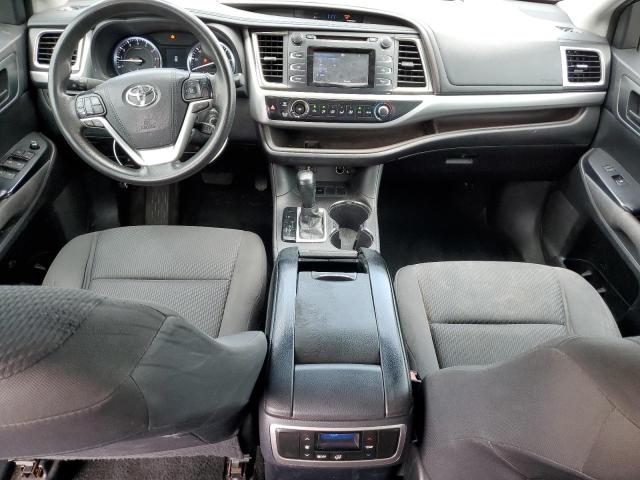 Photo 8 from auction – 2016 TOYOTA HIGHLANDER with VIN 5TDZARFH4GS017297