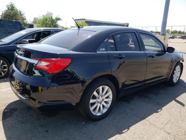 Photo 3 from auction – 2012 CHRYSLER 200 TOURIN with VIN 1C3CCBBB4CN283514