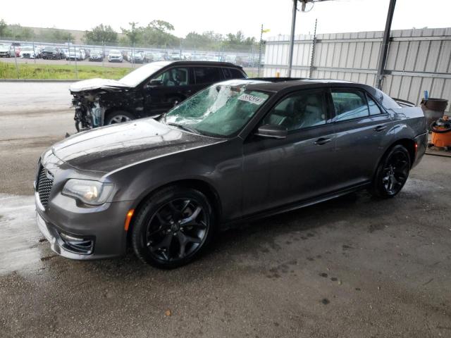 CHRYSLER 300 S 2022 with VIN 2C3CCABTXNH232730 - Photo from auction
