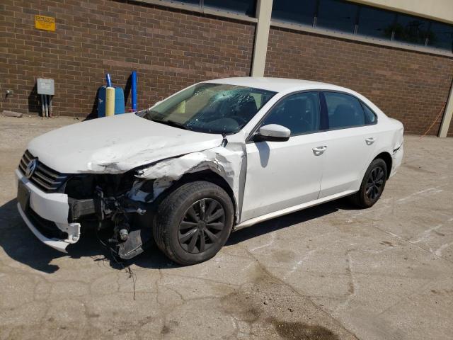 VOLKSWAGEN PASSAT S 2015 with VIN 1VWAT7A3XFC019818 - Photo from auction