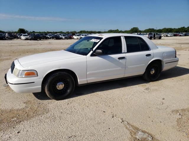 FORD CROWN VICT 2000 with VIN 2FAFP71W0YX176700 - Photo from auction