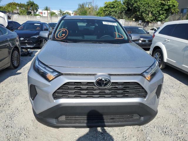 Photo 5 from auction – 2022 TOYOTA RAV4 XLE with VIN 2T3P1RFV2NC263758