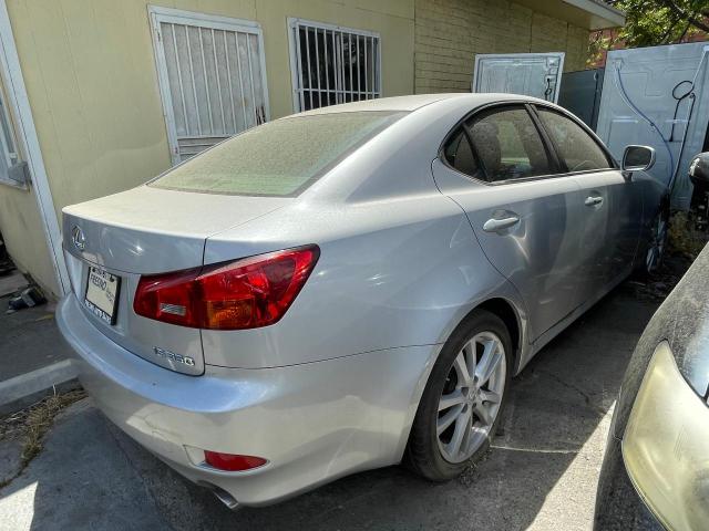 Photo 4 from auction – 2006 LEXUS IS 350 with VIN JTHBE262465001452