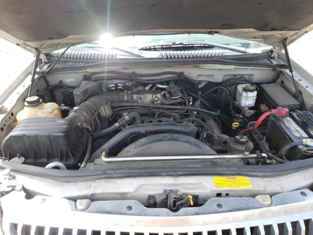 Photo 12 from auction – 2005 MERCURY MOUNTAINEE with VIN 4M2ZU86W35UJ02845