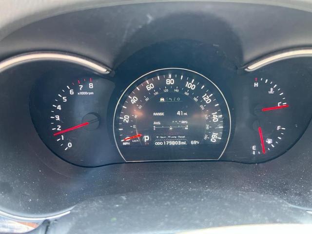 Photo 8 from auction – 2015 KIA SORENTO SX with VIN 5XYKWDA73FG645643
