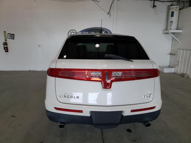 Photo 6 from auction – 2010 LINCOLN MKT with VIN 2LMHJ5FR0ABJ00330