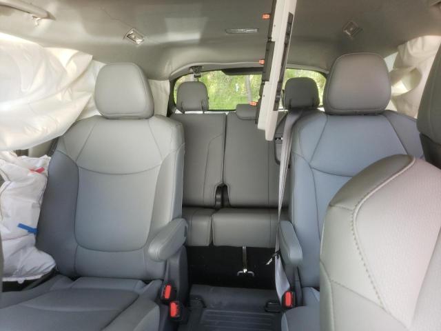 Photo 10 from auction – 2021 TOYOTA SIENNA LE with VIN 5TDGRKEC8MS049677
