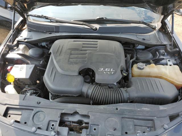Photo 11 from auction – 2018 CHRYSLER 300 S with VIN 2C3CCABG3JH314196