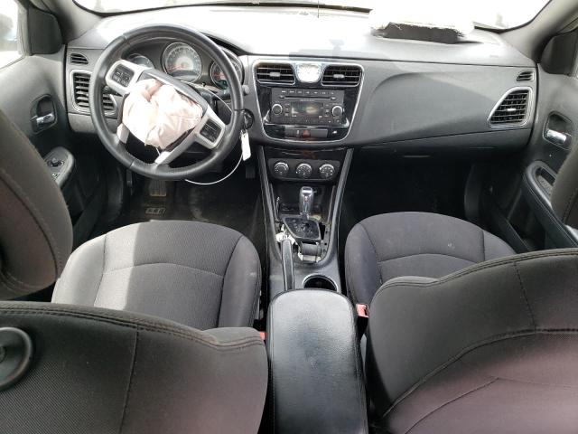 Photo 8 from auction – 2013 CHRYSLER 200 TOURIN with VIN 1C3CCBBB1DN762622