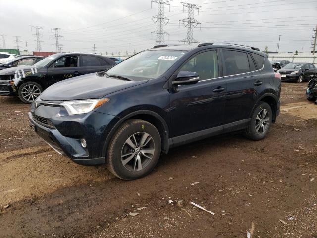 TOYOTA RAV4 XLE 2017 z numerem VIN JTMRFREV2HD202437 - Zdjęcie z aukcji