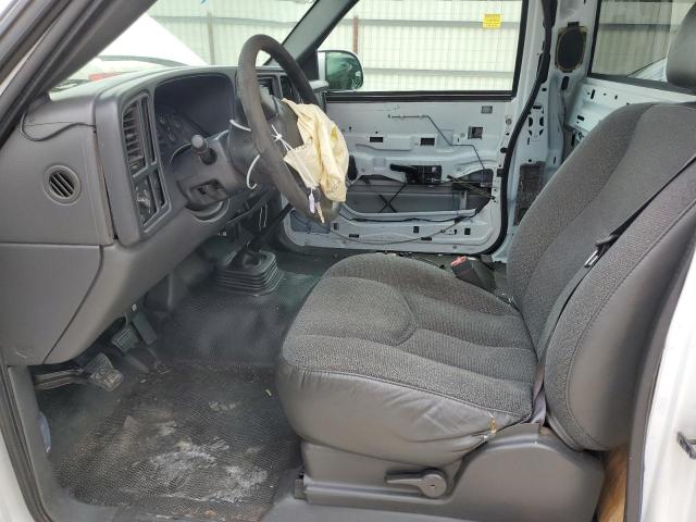 Photo 7 from auction – 2003 CHEVROLET SILVERADO4 with VIN 1GCEC14V63Z361810