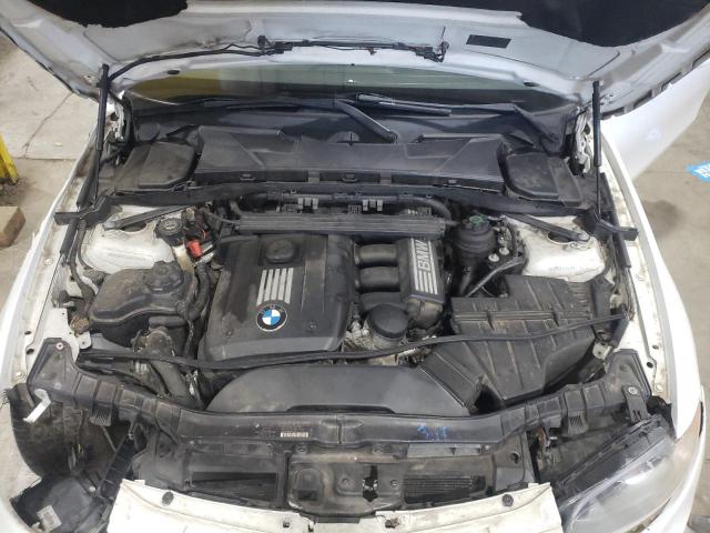 Photo 11 from auction – 2008 BMW 128 I with VIN WBAUN13538VH79764