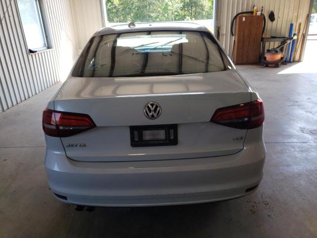 Photo 6 from auction – 2017 VOLKSWAGEN JETTA S with VIN 3VW2B7AJ1HM230705
