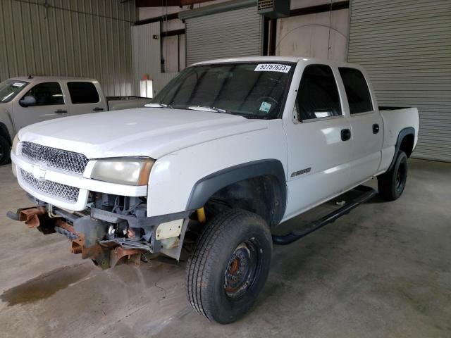 CHEVROLET SILVERADO 2003 with VIN 1GCHC23G23F215413 - Photo from auction