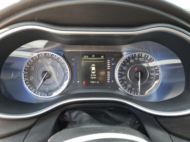 Photo 9 from auction – 2015 CHRYSLER 200 LIMITE with VIN 1C3CCCAB5FN539204