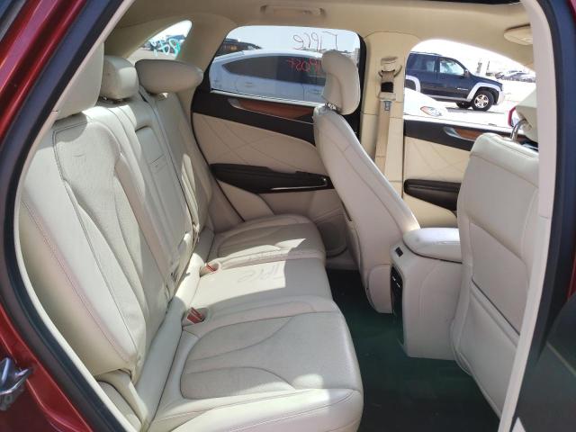 Photo 11 from auction – 2016 LINCOLN MKC RESERV with VIN 5LMCJ3C92GUJ16253