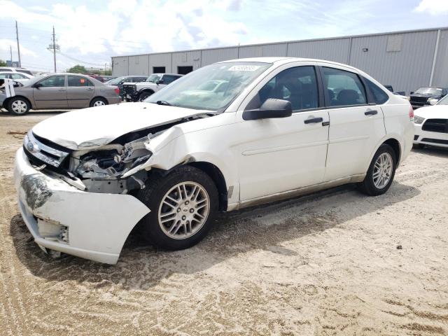FORD FOCUS SE 2010 with VIN 1FAHP3FN3AW136923 - Photo from auction