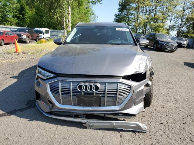 Photo 5 from auction – 2019 AUDI E-TRON PRE with VIN WA1VABGE8KB023897