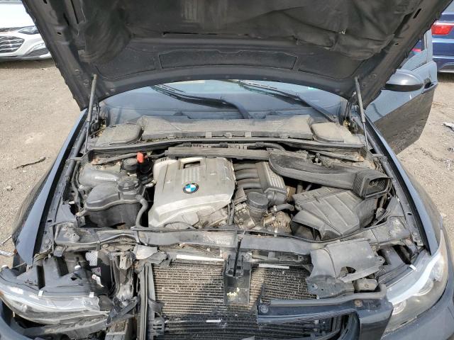 Photo 11 from auction – 2006 BMW 325 I with VIN WBAVB13556KX45642