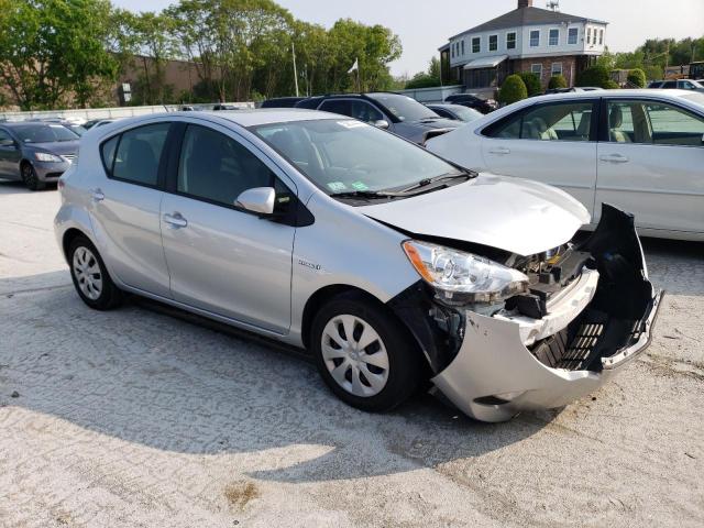 Photo 4 from auction – 2014 TOYOTA PRIUS C with VIN JTDKDTB3XE1079880