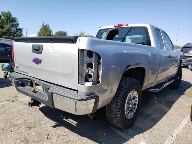 Photo 3 from auction – 2011 CHEVROLET SILVERADO with VIN 1GCRKPEA0BZ371055
