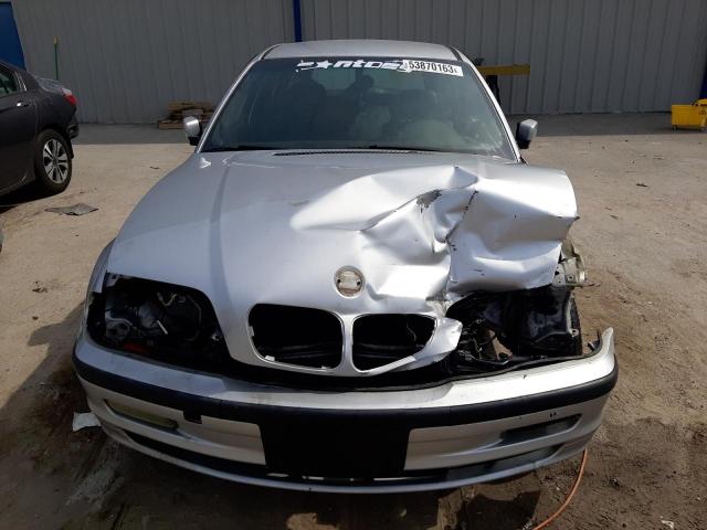 Photo 5 from auction – 2000 BMW 323 IT with VIN WBAAR3343YJB35442