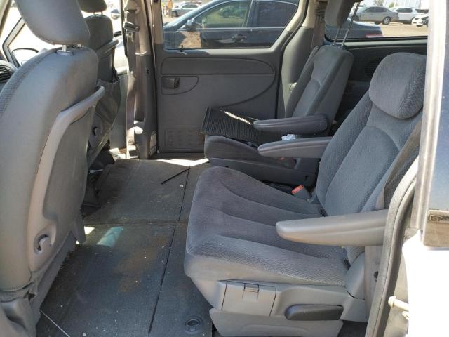 Photo 10 from auction – 2005 DODGE GRAND CARA with VIN 2D8GP44L85R459703