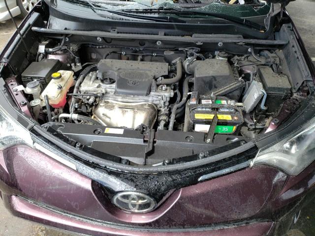 Photo 11 from auction – 2017 TOYOTA RAV4 XLE with VIN 2T3RFREV6HW575354