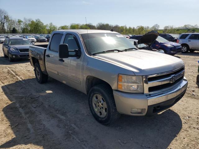 Foto 4 de la subasta – 2007 CHEVROLET SILVERADO con VIN 2GCEK13M871617987
