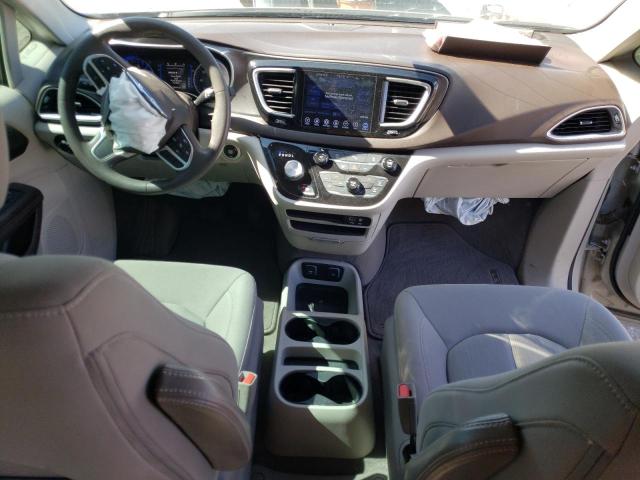 Photo 8 from auction – 2017 CHRYSLER PACIFICA T with VIN 2C4RC1DG1HR723272