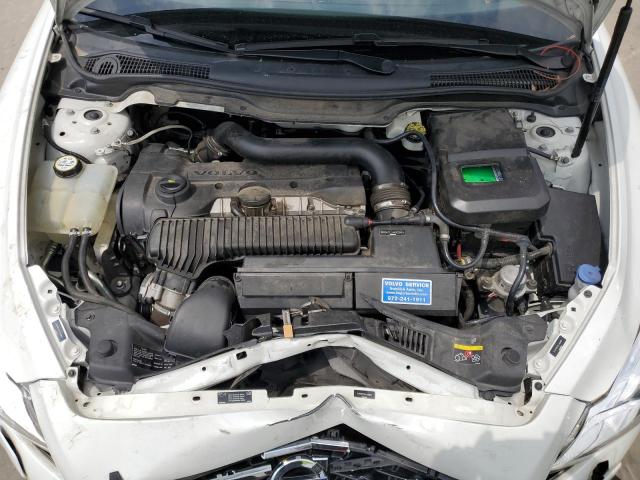 Photo 11 from auction – 2012 VOLVO C70 T5 with VIN YV1672MCXCJ129801