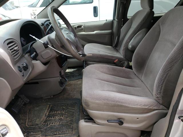 Photo 7 from auction – 2002 CHRYSLER TOWN & COU with VIN 2C8GP34342R559655