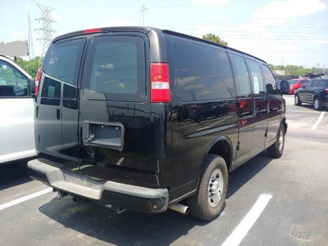 Photo 4 from auction – 2017 CHEVROLET EXPRESS G2 with VIN 1GCWGAFF4H1112457