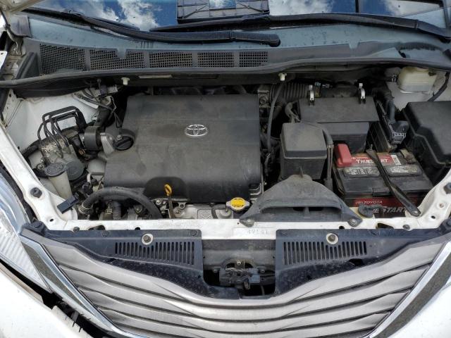 Photo 12 from auction – 2011 TOYOTA SIENNA XLE with VIN 5TDYK3DC1BS133322
